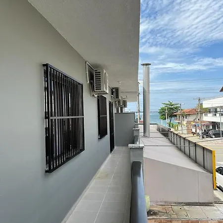 Dax Bombinhas Apartment Exterior photo